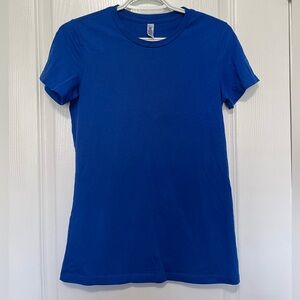 Blue short sleeve t-shirt